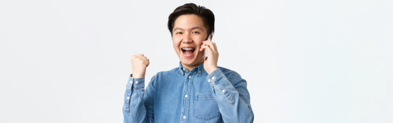 A man smiling after getting fast braces
