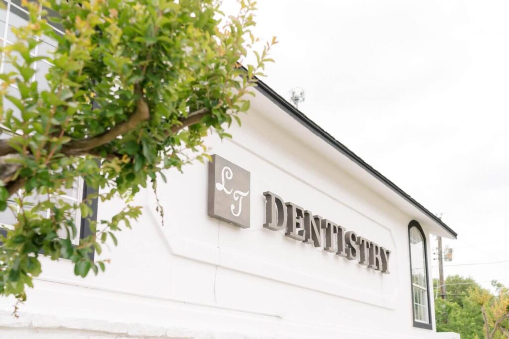 lake travis dentistry outside view